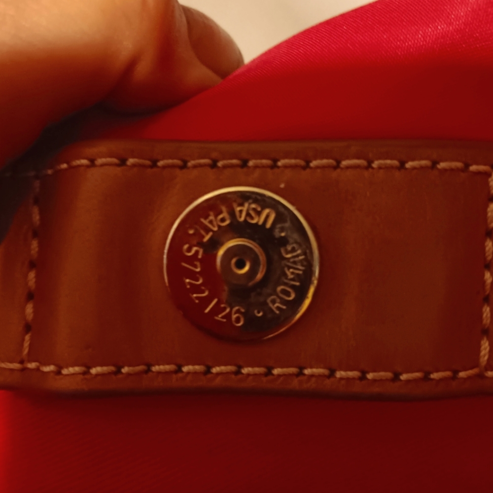 Bright pink Dooney and Burke Purse - Picture 5 of 9